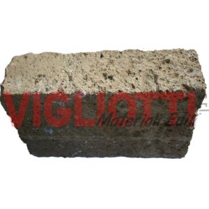 Blocchetti in Tufo